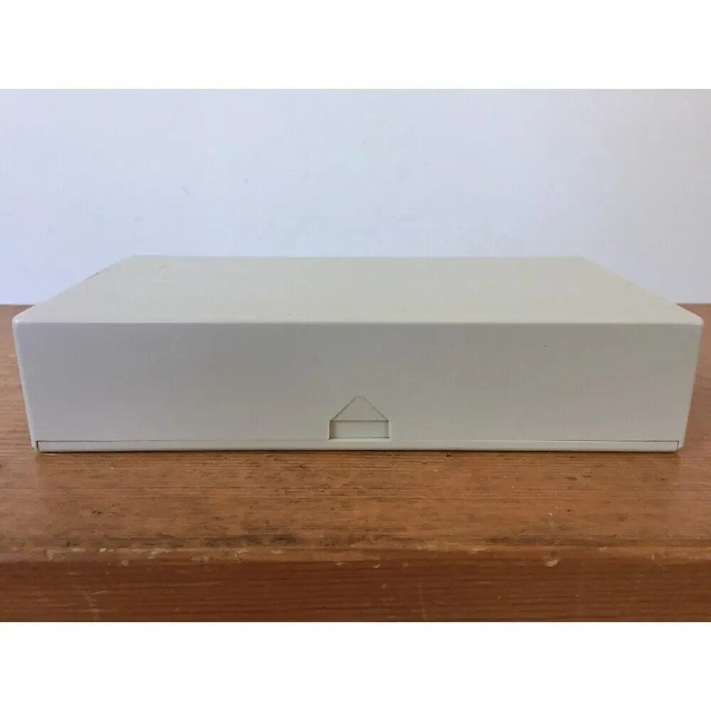 Vintage Sony 3.5in Floppy Disk Media Storage Case Top Open Hard Body Box Beige